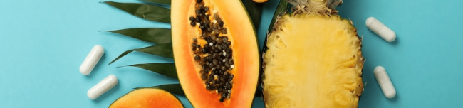 Naturalne źródła enzymów trawiennych - ananas, papaya, mango, kiwi i suplementy diety z enzymami trawiennymi