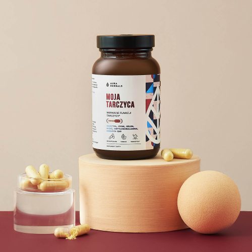 Suplement diety Moja tarczyca Aura Herbals w kapsułkach: inozytol, jod, selen, miedź, B12, Q10